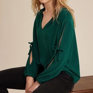 V Neck Tie Sleeve Top